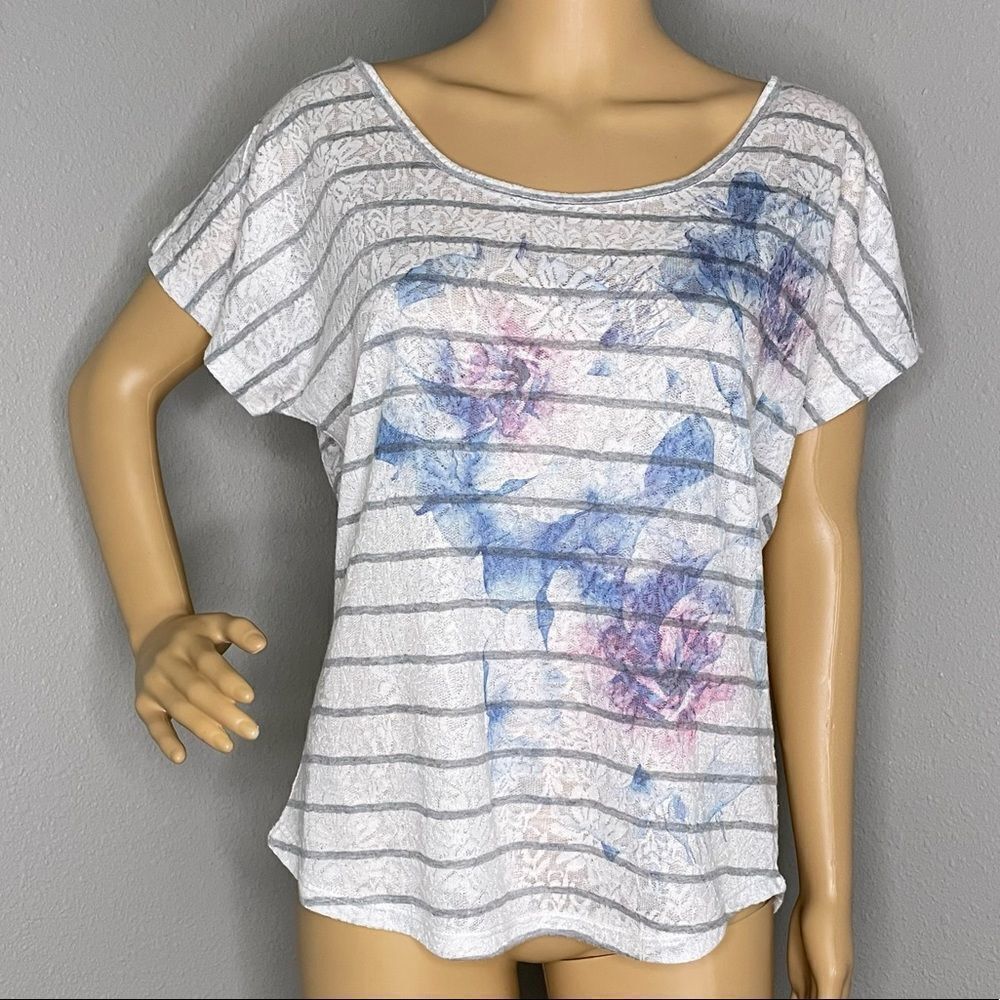 Maurices Floral and Striped Short Sleeve Blouse White With Gray Stripes large